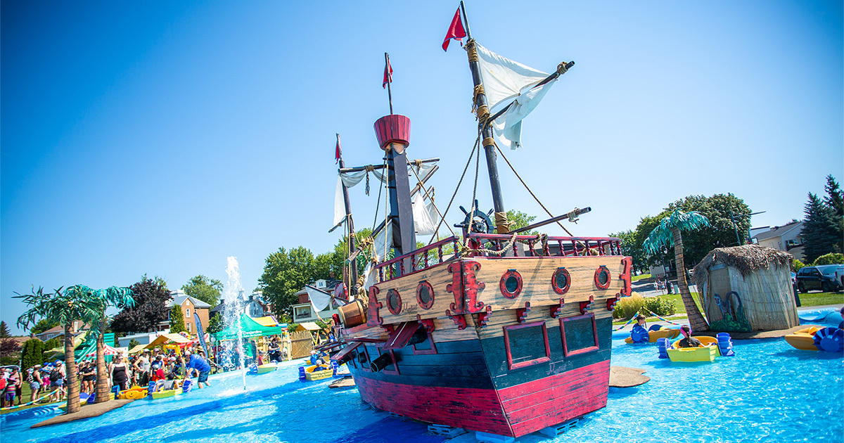 Fête foraine et bateau pirate - HelloBricks